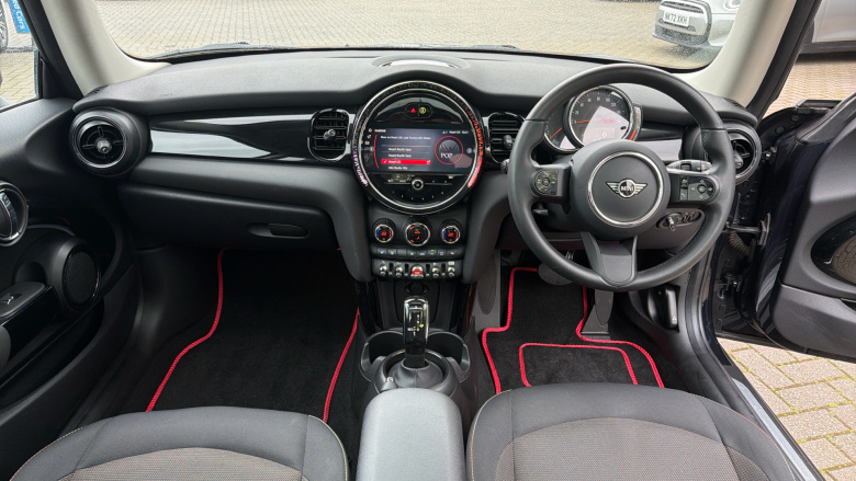 MINI Hatchback 1.5 Cooper Classic 3dr Auto Petrol Hatchback